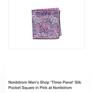 NWT . . .  Nordstrom Men’s Shop 17” Panel Silk Pocket Square